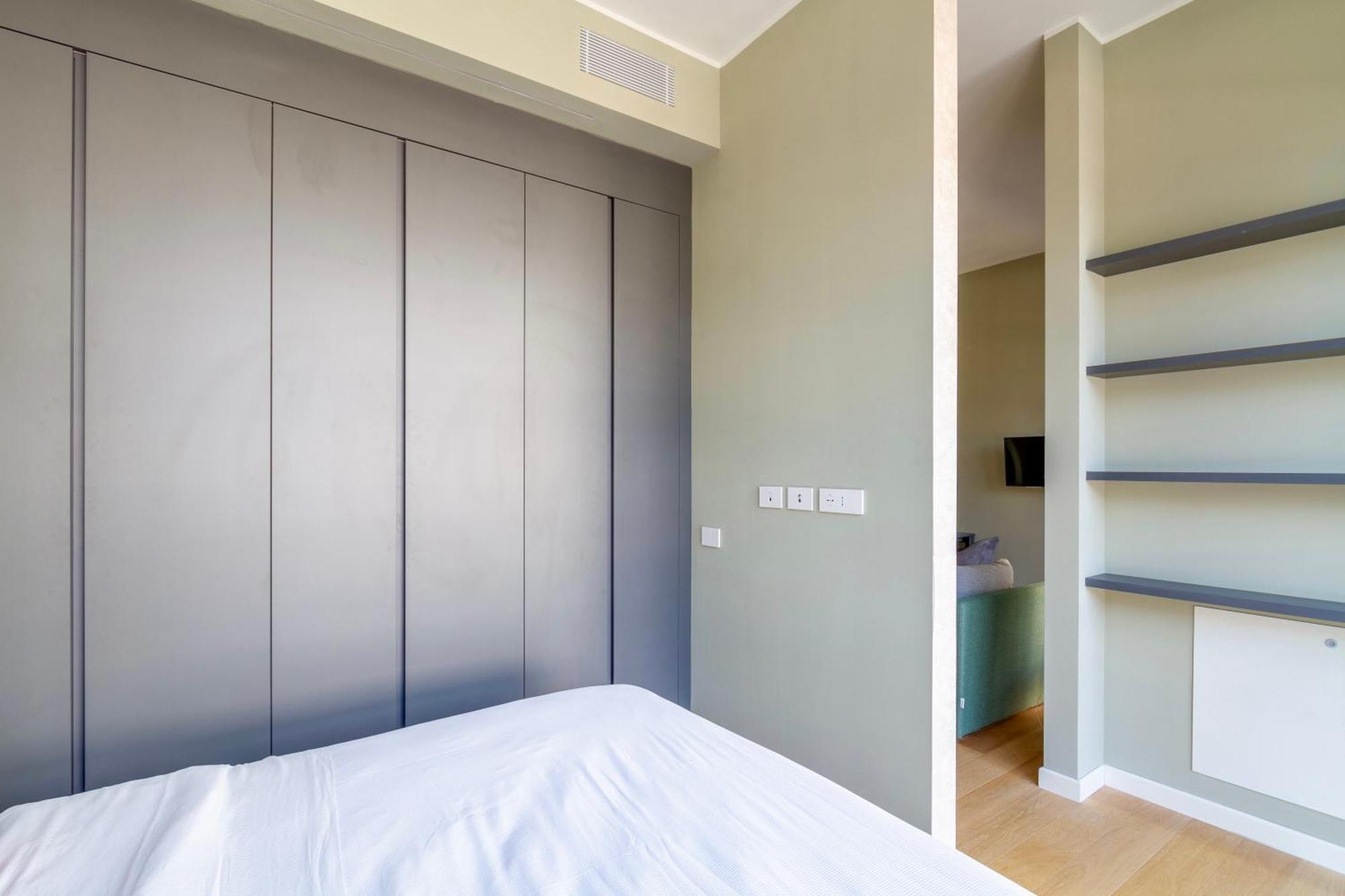 Urban Luxury - Bright And Central Apartment Milan Bagian luar foto