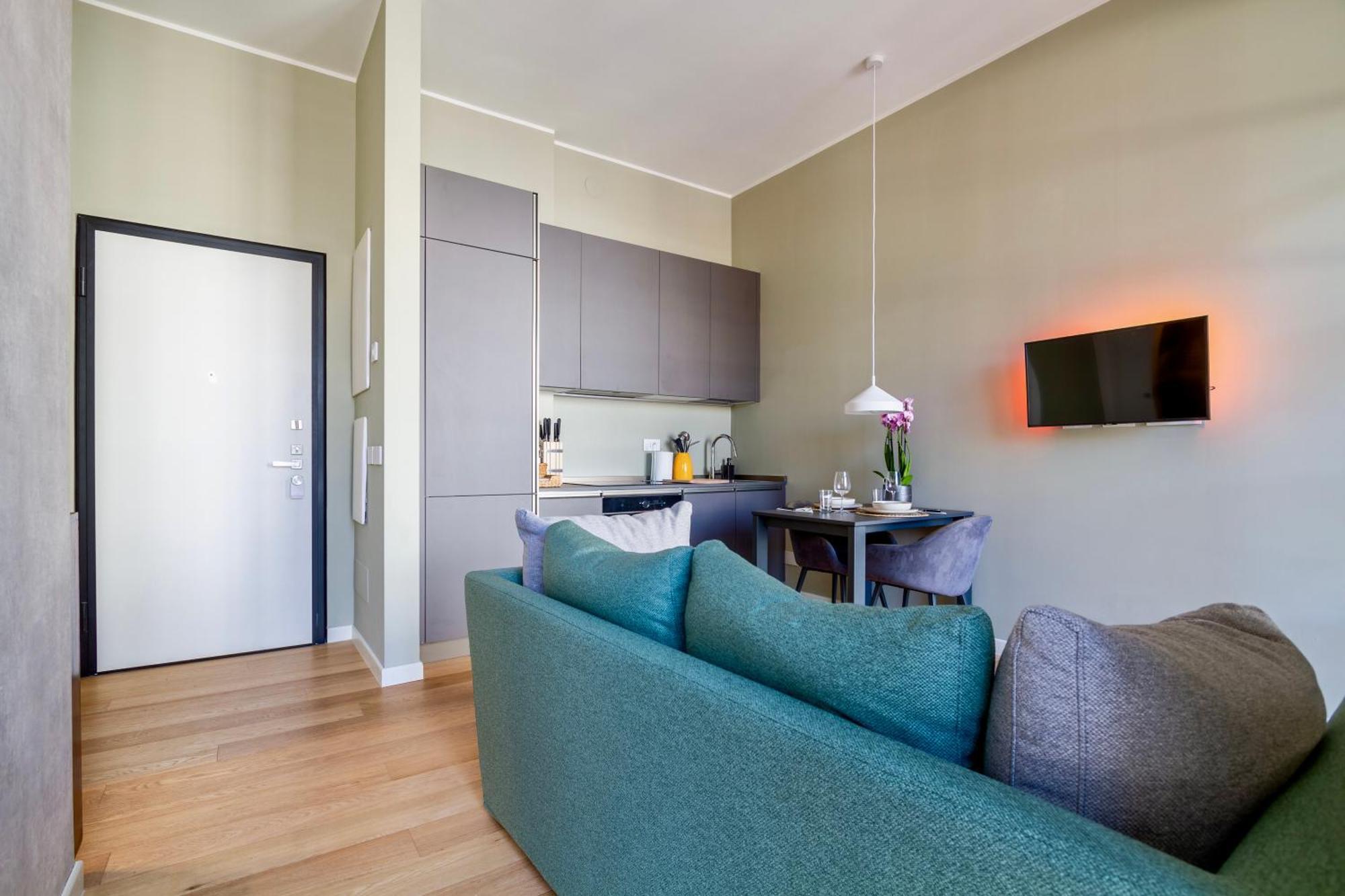 Urban Luxury - Bright And Central Apartment Milan Bagian luar foto